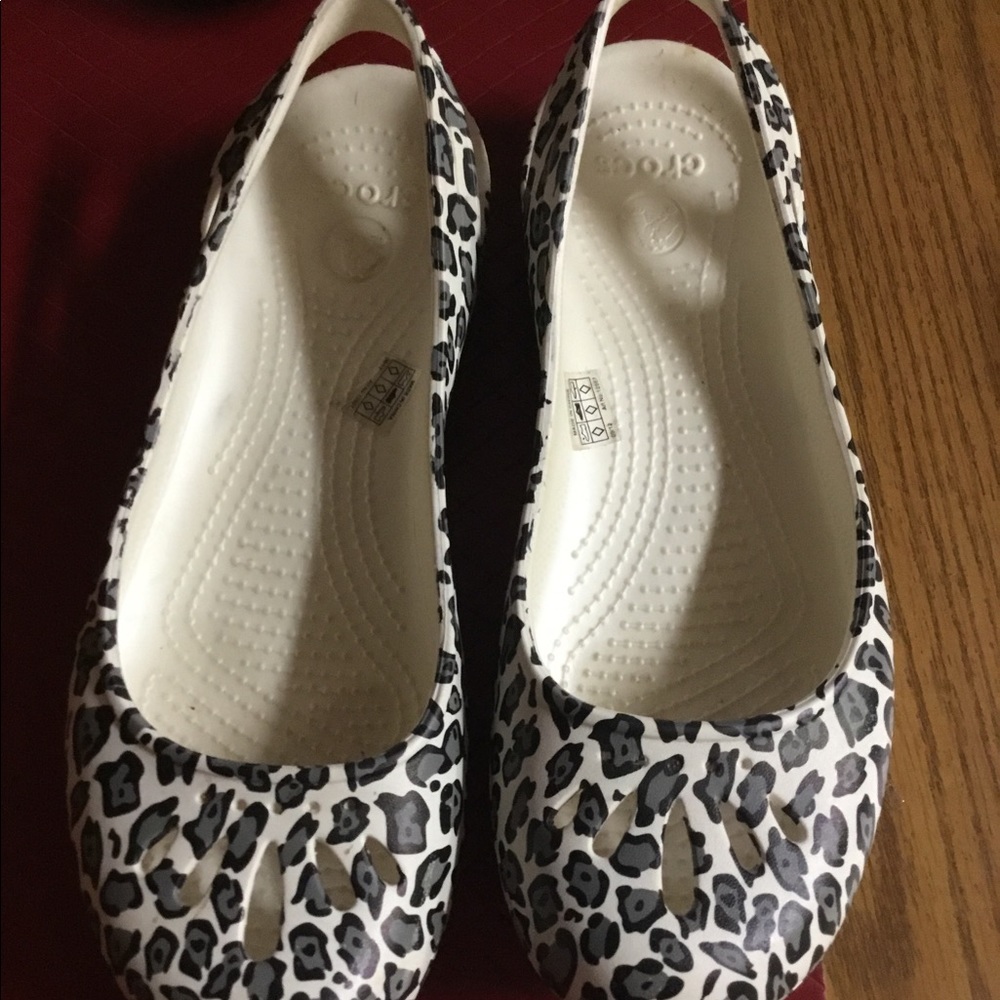 Women’s shoes